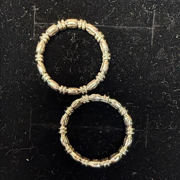 Stunning Sterling Silver And Rhinestone Stackable Women's Ring Size 7 - Picture 2 of 3